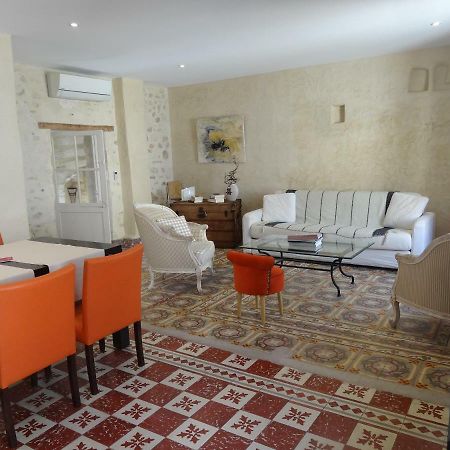 Vila La Fleury Arles Exteriér fotografie
